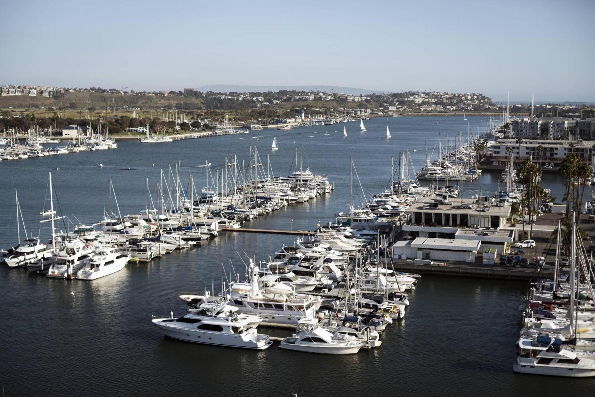 The Ritz-Carlton, Marina Del Rey Hotel Los Angeles Exterior photo
