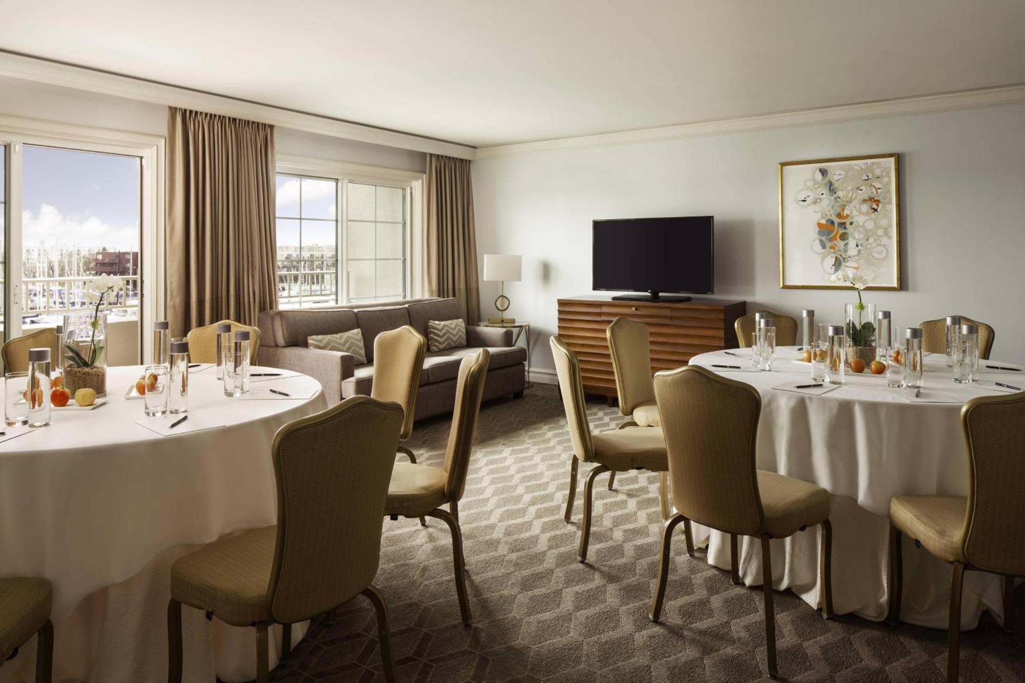 The Ritz-Carlton, Marina Del Rey Hotel Los Angeles Exterior photo