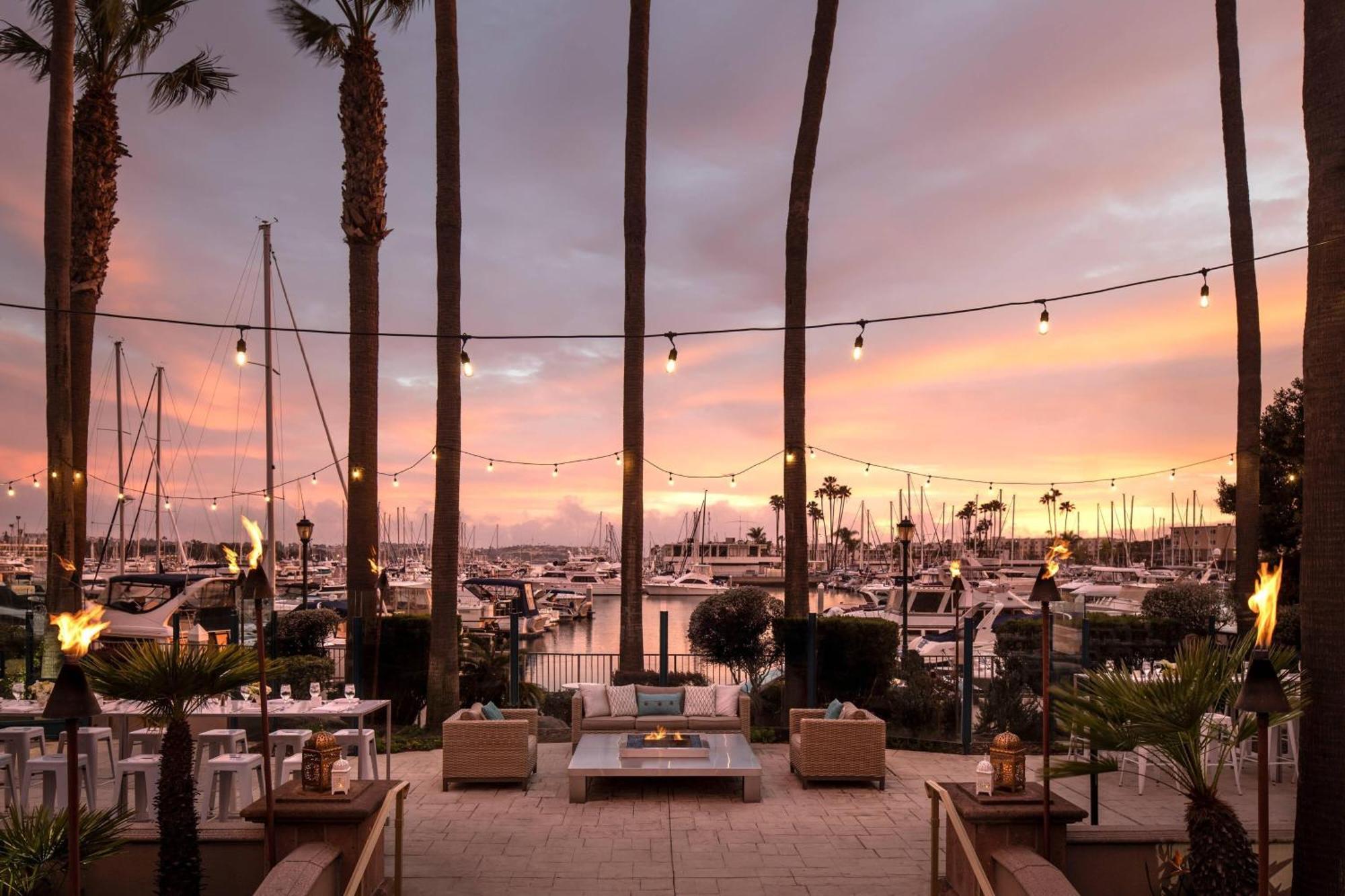 The Ritz-Carlton, Marina Del Rey Hotel Los Angeles Exterior photo
