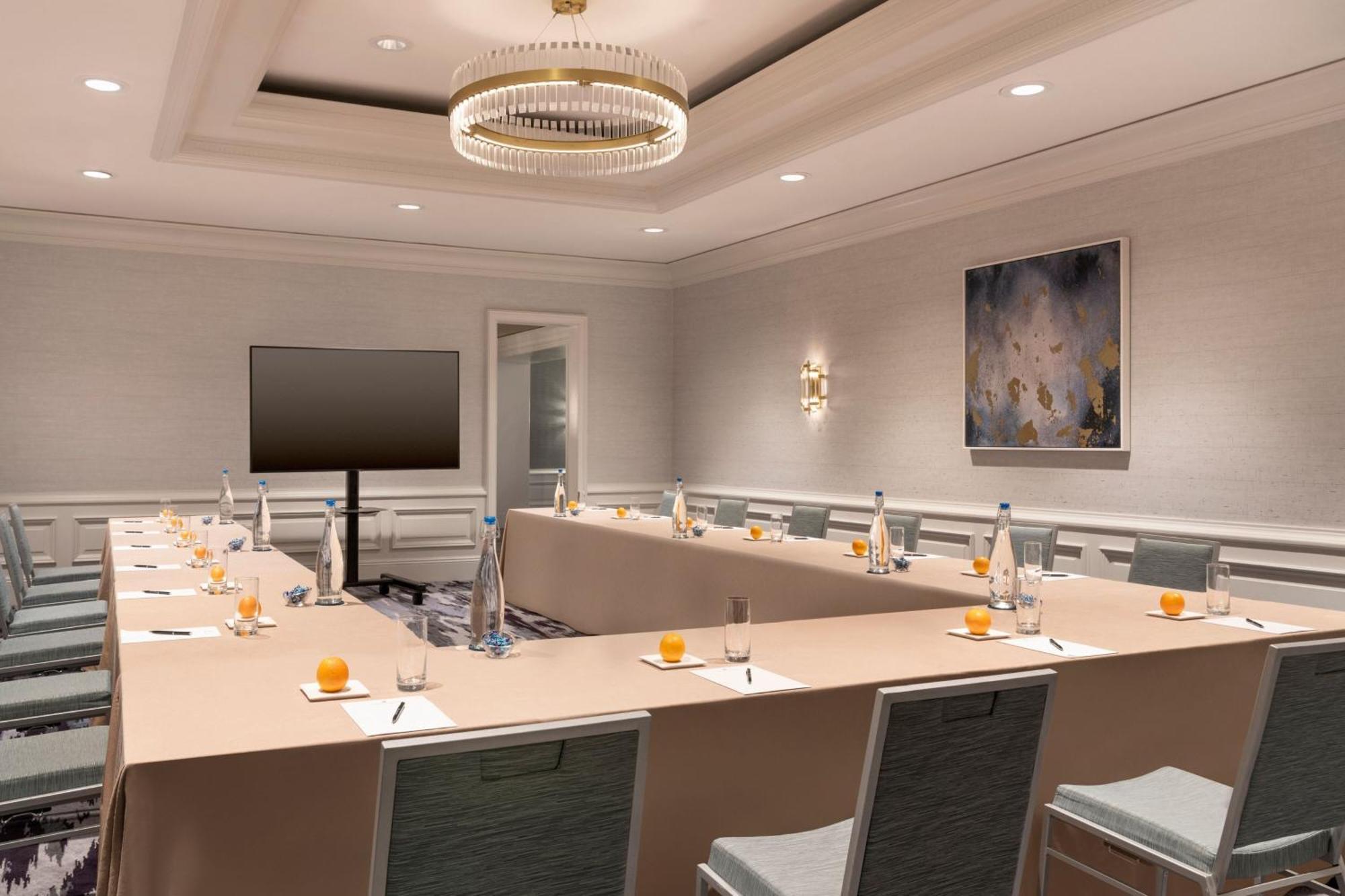 The Ritz-Carlton, Marina Del Rey Hotel Los Angeles Exterior photo