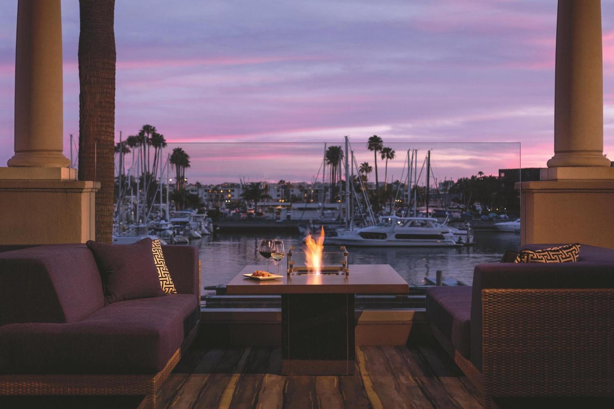 The Ritz-Carlton, Marina Del Rey Hotel Los Angeles Exterior photo