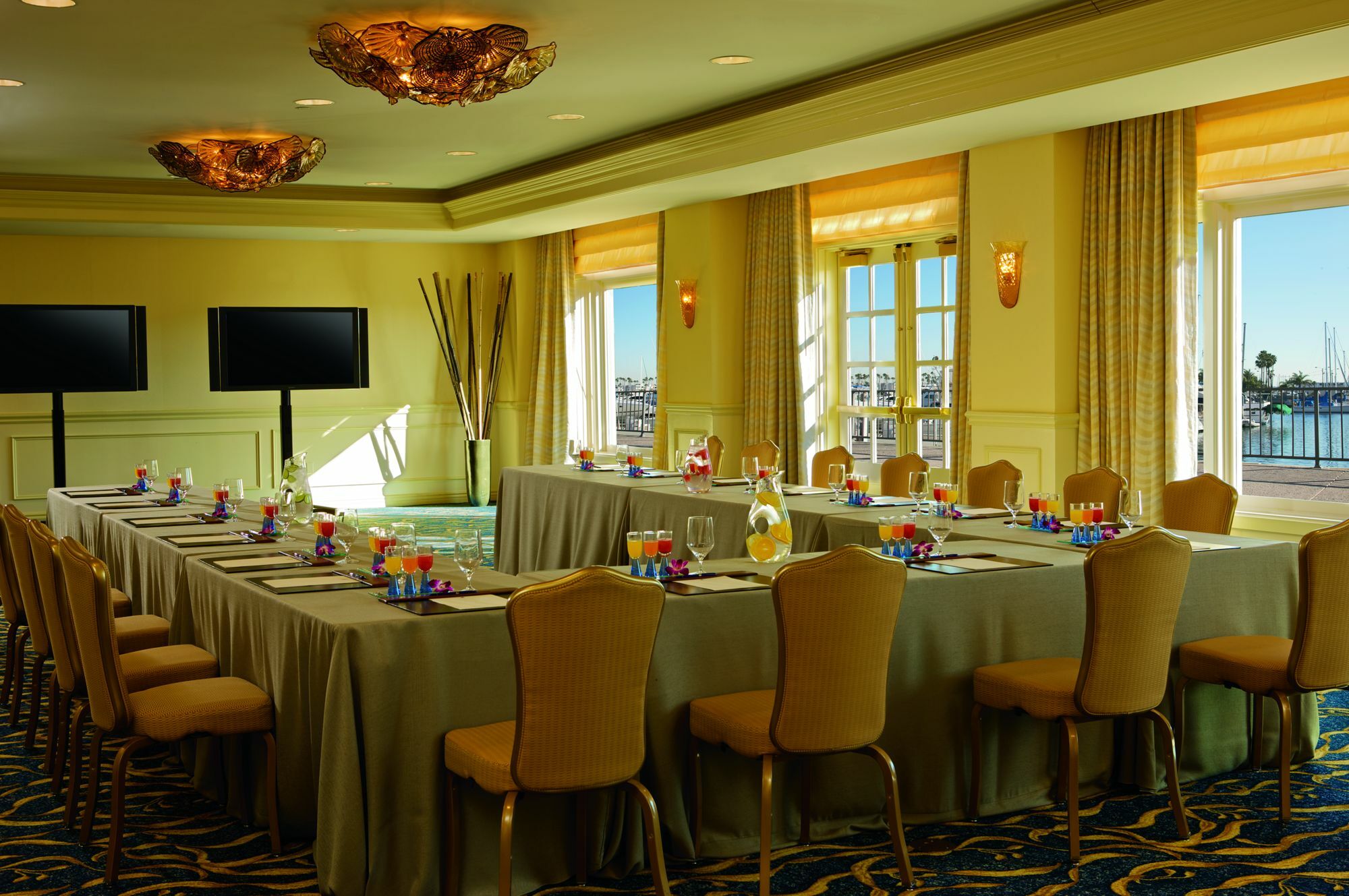 The Ritz-Carlton, Marina Del Rey Hotel Los Angeles Exterior photo